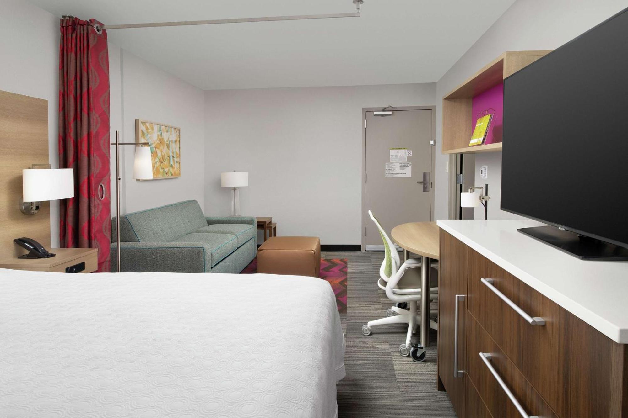 Home2 By Hilton Midtown 3*
